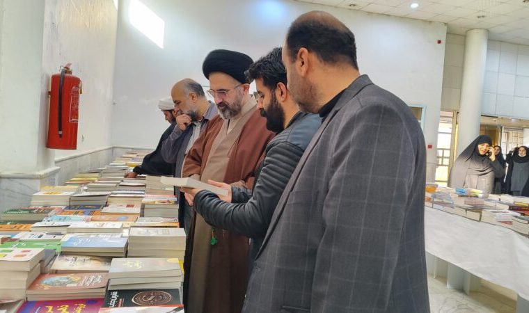 رئیس اداره فرهنگ و ارشاد اسلامی مسجدسلیمان از گشایش نمایشگاه کتاب ۵۰ درصد تخفیف خبر داد