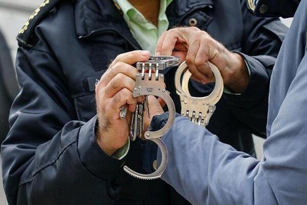 دستگیری عامل کلاهبرداری از مراجعان عابر بانک ها در مسجدسلیمان دستگیری عامل کلاهبرداری از مراجعان عابر بانک ها در مسجدسلیمان