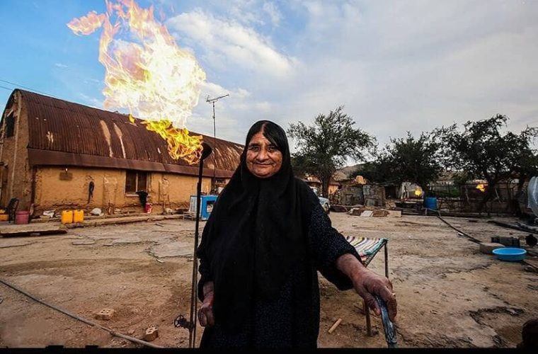 نفت سفید دیار فراموش شدگان!/ پارت سه: بوی نامردی و نابودی از گیس های نفت سفید به مشام میرسد!!! نفت سفید دیار فراموش شدگان!/ پارت سه: بوی نامردی و نابودی از گیس های نفت سفید به مشام میرسد!!!