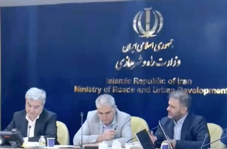 پیگیری مستمر دکتر رضا جباری در حوزه راههای مواصلاتی شهرهای مسجدسلیمان، هفتکل، لالی و اندیکا در نشست با معاونین وزیر راه و شهرسازی پیگیری مستمر دکتر رضا جباری در حوزه راههای مواصلاتی شهرهای مسجدسلیمان، هفتکل، لالی و اندیکا در نشست با معاونین وزیر راه و شهرسازی