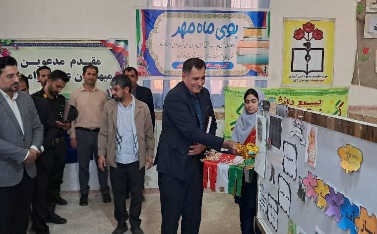 زنگ آغاز سال تحصیلی جدید برای ۷ هزار دانش‌آموز در شهرستان لالی به صدا درآمد