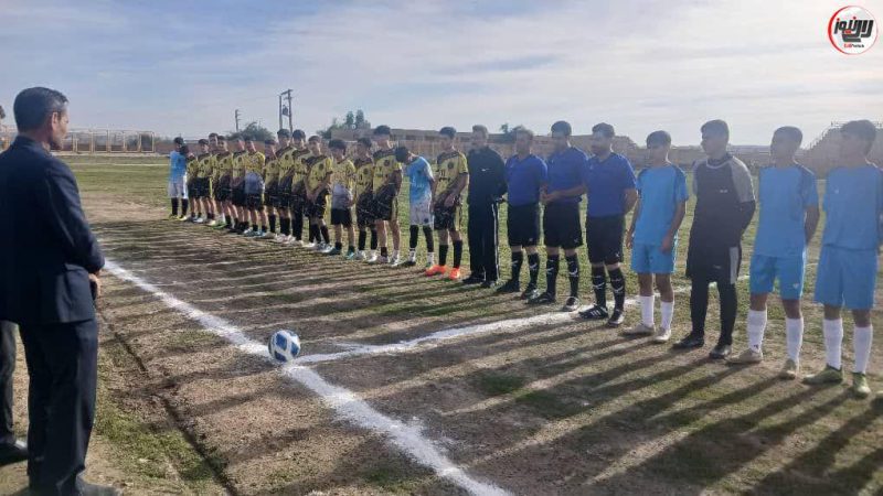 افتتاحیه مسابقات لیگ زیر ۱۷ سال فوتبال در شهرستان لالی برگزار شد + تصاویر